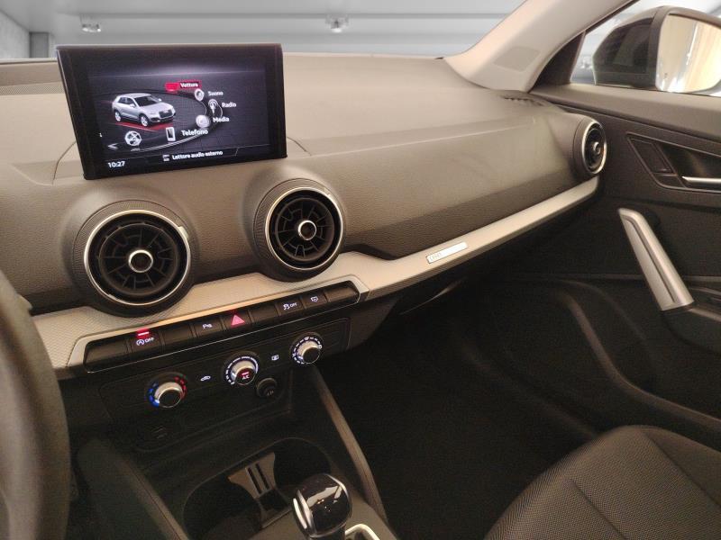 AUDI Q2 35 1.5 tfsi business s-tronic