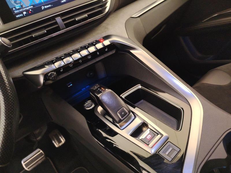 PEUGEOT 3008 2.0 bluehdi gt s&s 180cv eat8