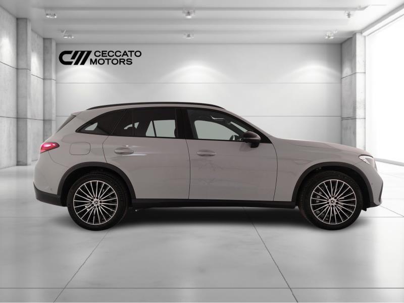 MERCEDES Glc 220 d amg line premium plus 4matic auto