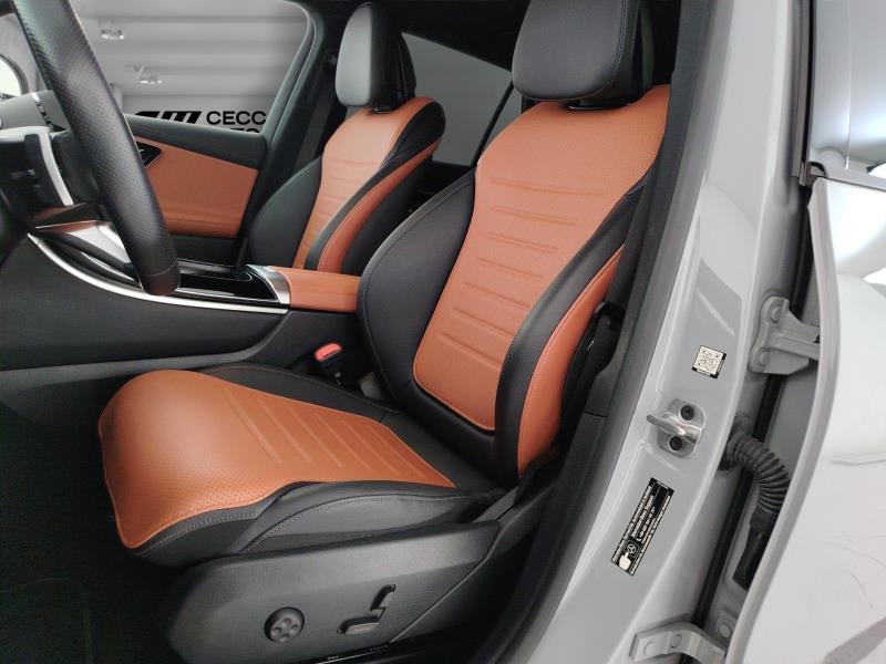 MERCEDES Glc 220 d amg line premium plus 4matic auto