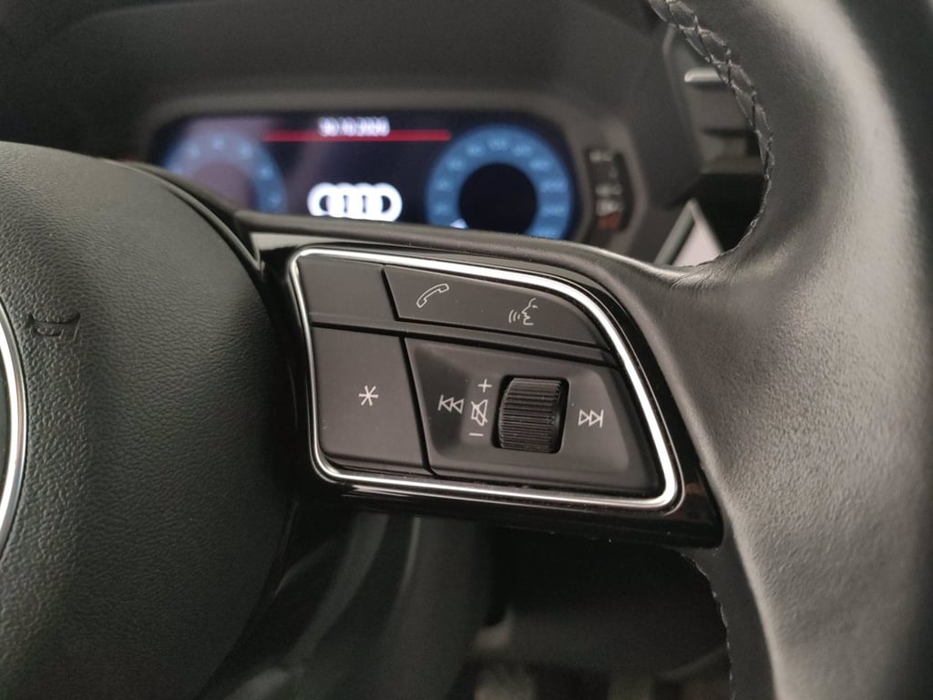 AUDI A3 sportback 35 1.5 tfsi business