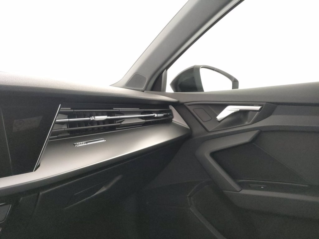 AUDI A3 sportback 35 1.5 tfsi business