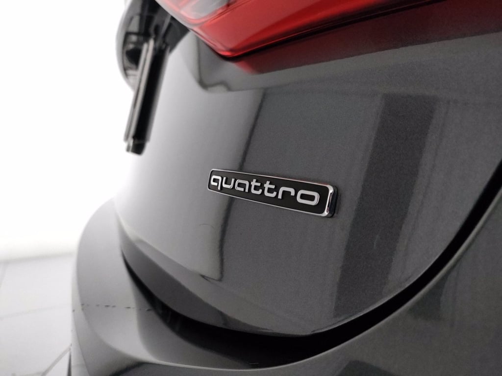 AUDI Q3 sportback 40 2.0 tfsi s line edition quattro s-tronic
