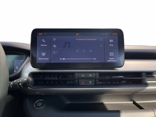JEEP Avenger 1.2 turbo e-hybrid mhev overland 4xe 145cv edct6
