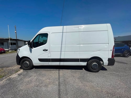 RENAULT Master t35 2.3 dci 135cv l2h2 ice