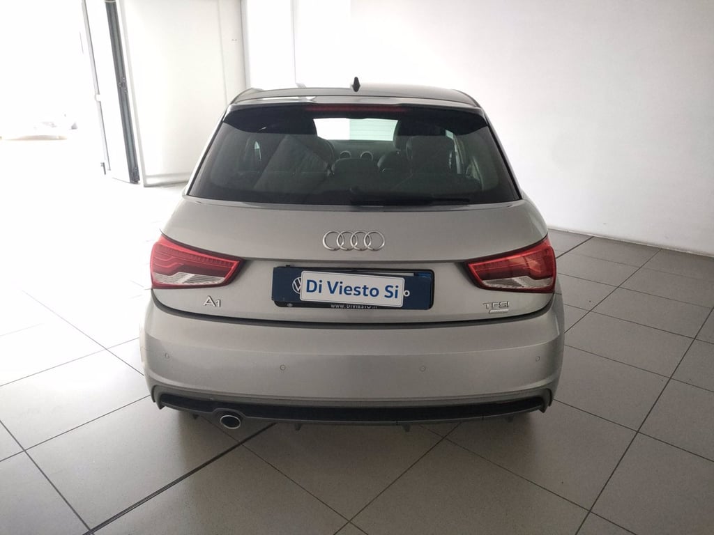 AUDI A1 sportback 1.0 tfsi ultra admired 95cv