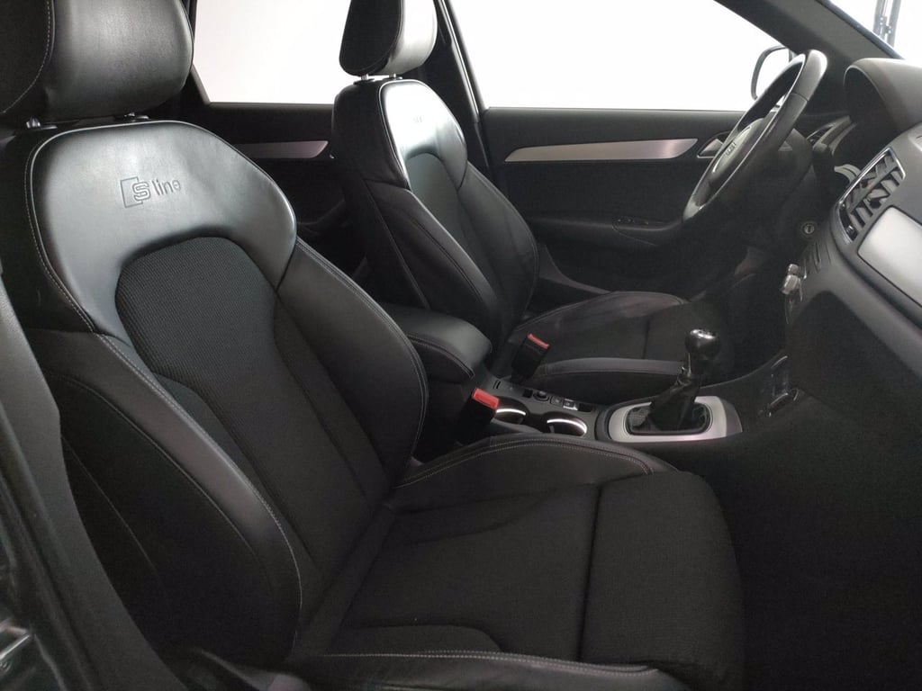 AUDI Q3 2.0 tdi sport 120cv