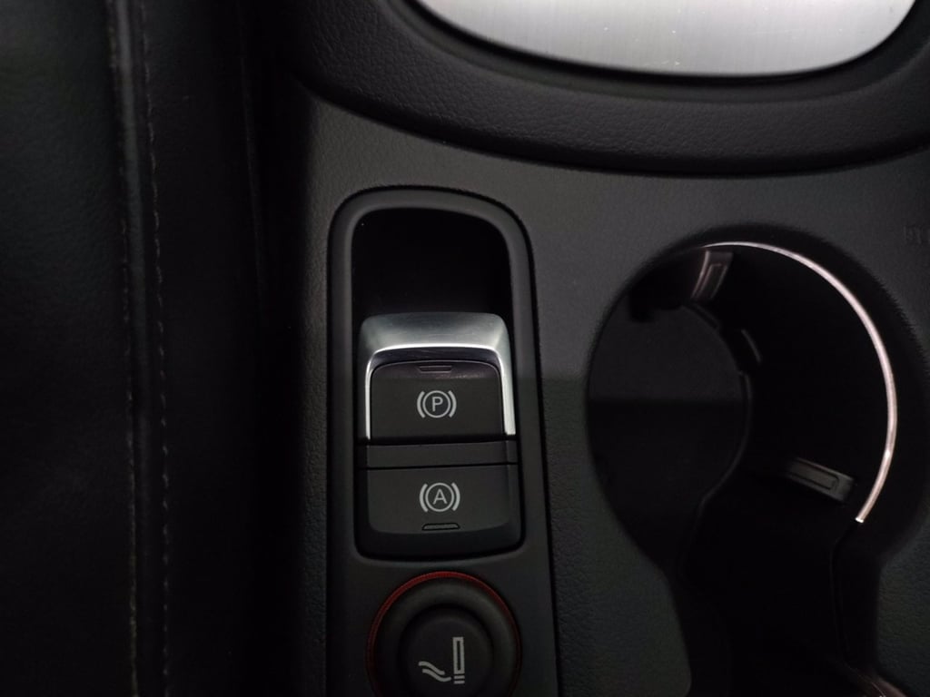 AUDI Q3 2.0 tdi sport 120cv