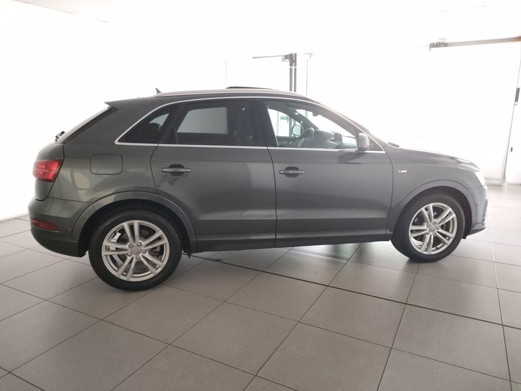 AUDI Q3 2.0 tdi sport 120cv