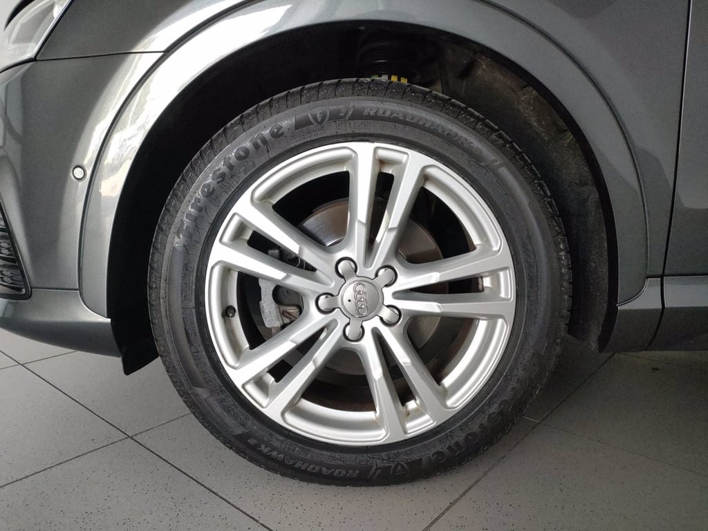 AUDI Q3 2.0 tdi sport 120cv
