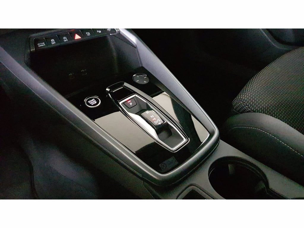 AUDI A3 sportback 2.0 tdi s line edition 150cv s-tronic