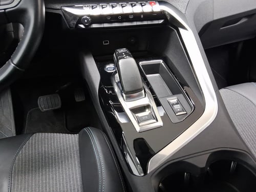 PEUGEOT 3008 1.6 hybrid phev allure 225cv e-eat8