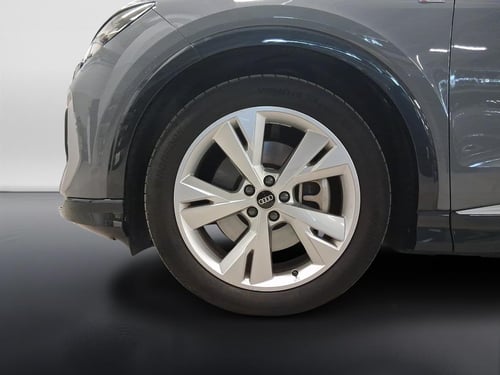 AUDI Q4 sportback e-tron 45