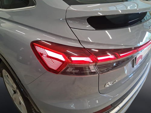 AUDI Q4 sportback e-tron 45