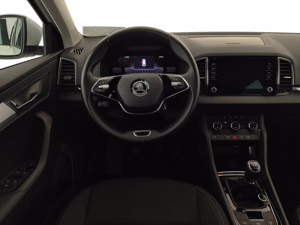 SKODA Karoq 1.5 tsi executive