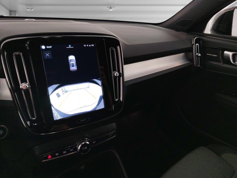 VOLVO Xc40 2.0 b3 plus dark auto