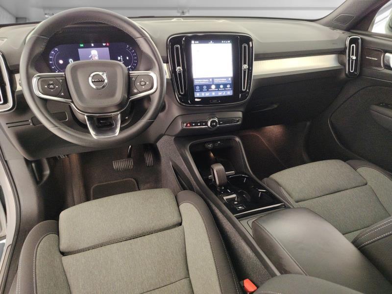 VOLVO Xc40 2.0 b3 plus dark auto