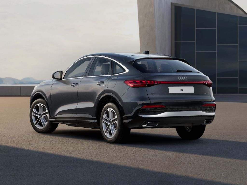 AUDI Q5 SPB e-hybrid 220 kW S tronic quattro Business Advanced