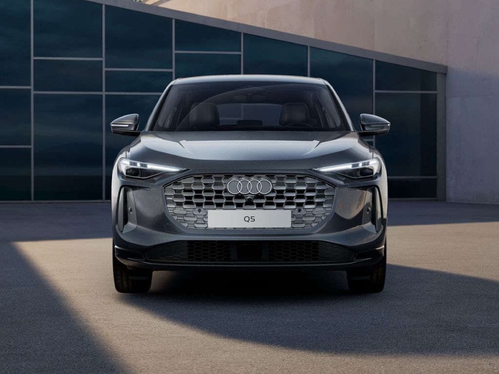 AUDI Q5 SPB e-hybrid 220 kW S tronic quattro Business Advanced