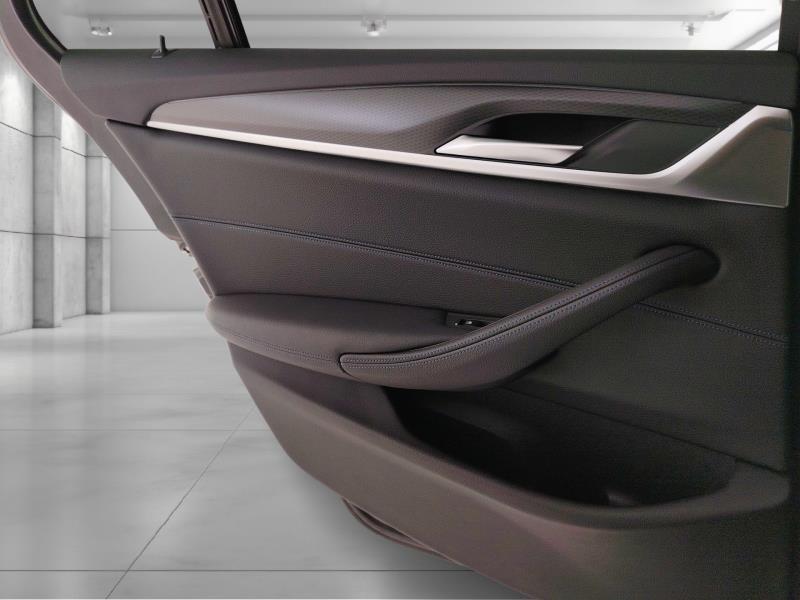 BMW 520d touring mhev 48v xdrive msport auto