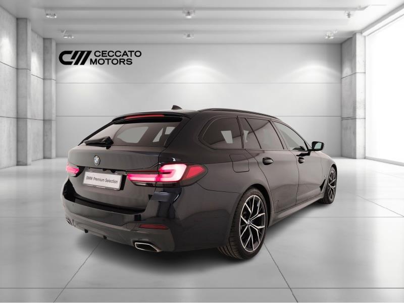 BMW 520d touring mhev 48v xdrive msport auto
