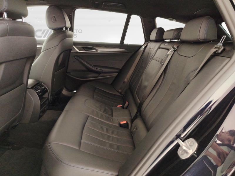 BMW 520d touring mhev 48v xdrive msport auto