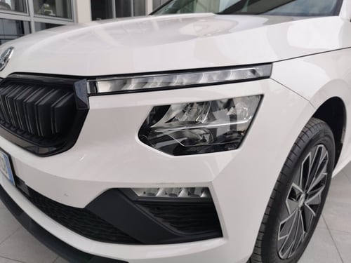 SKODA Kamiq 1.0 tsi black dots 95cv
