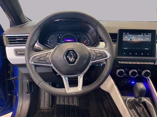 RENAULT Clio 1.6 e-tech full hybrid techno 145cv auto