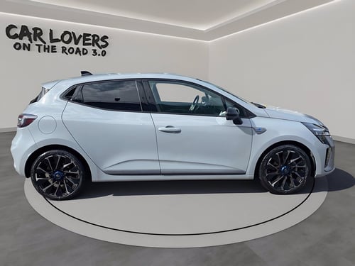 RENAULT Clio 1.6 e-tech full hybrid esprit alpine 145cv