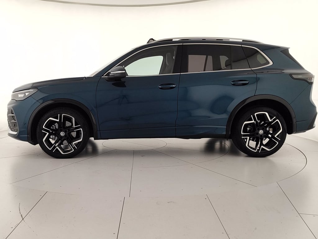 VOLKSWAGEN Tiguan 2.0 tdi r-line 150cv dsg