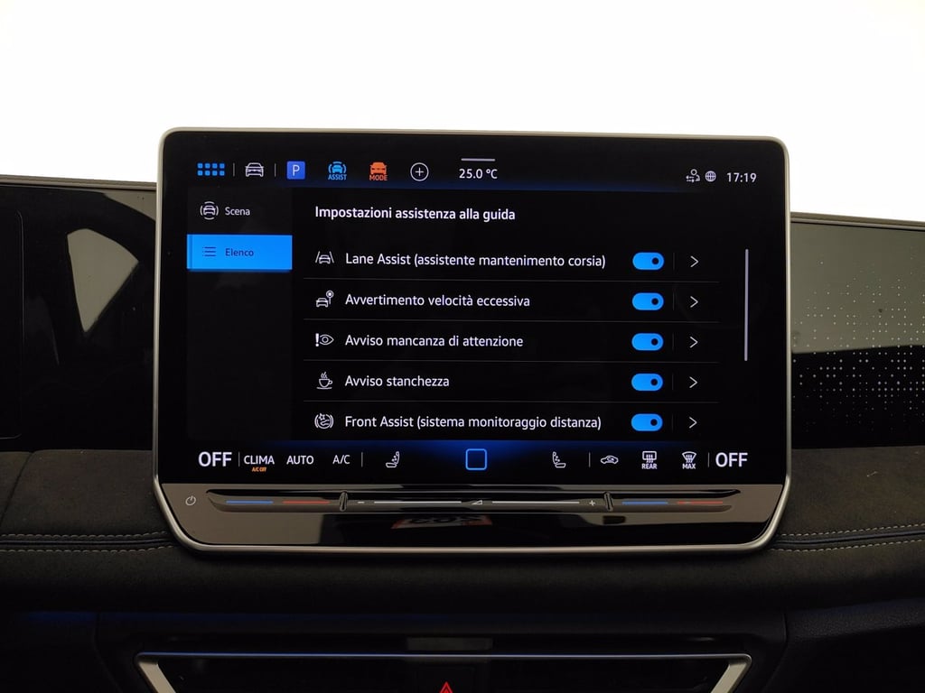 VOLKSWAGEN Tiguan 2.0 tdi r-line 150cv dsg