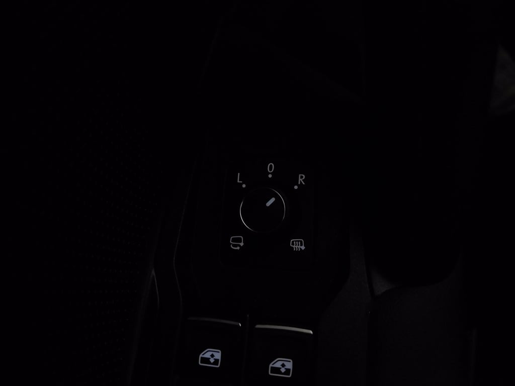 VOLKSWAGEN Tiguan 2.0 tdi r-line 150cv dsg