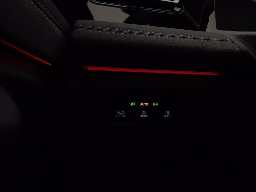 VOLKSWAGEN Tiguan 2.0 tdi r-line 150cv dsg