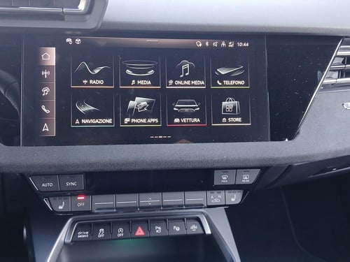 AUDI A3 Allstreet 2.0 tdi Identity Contrast 150cv s-tronic