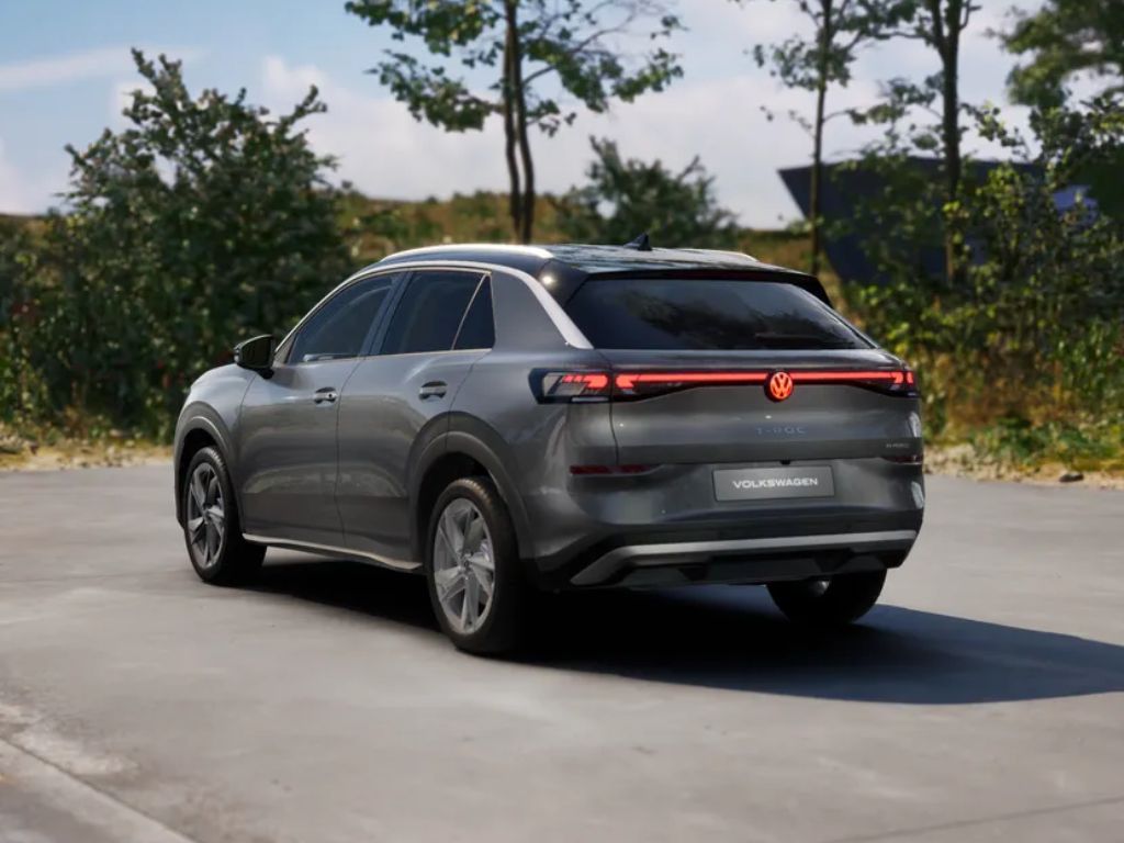 VOLKSWAGEN T-Roc 1.5 TSI Hybrid Style