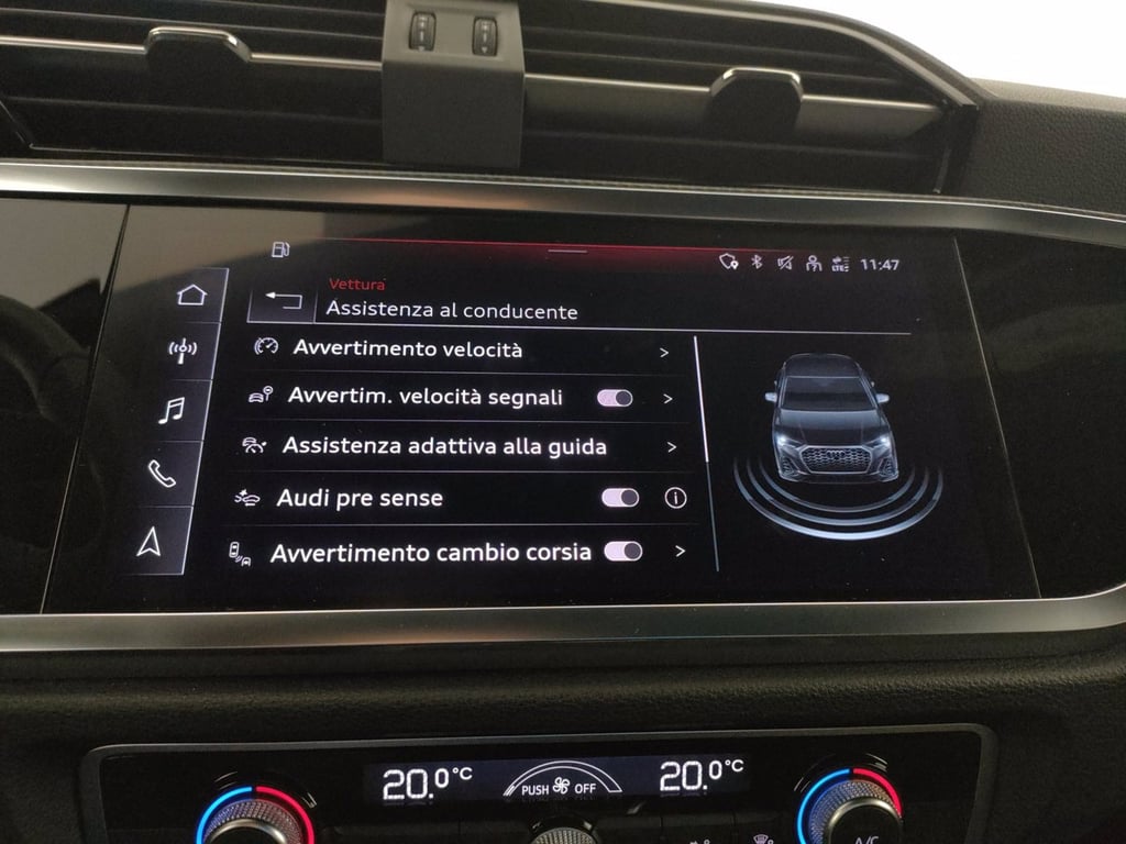 AUDI Q3 sportback 35 2.0 tdi identity black s-tronic