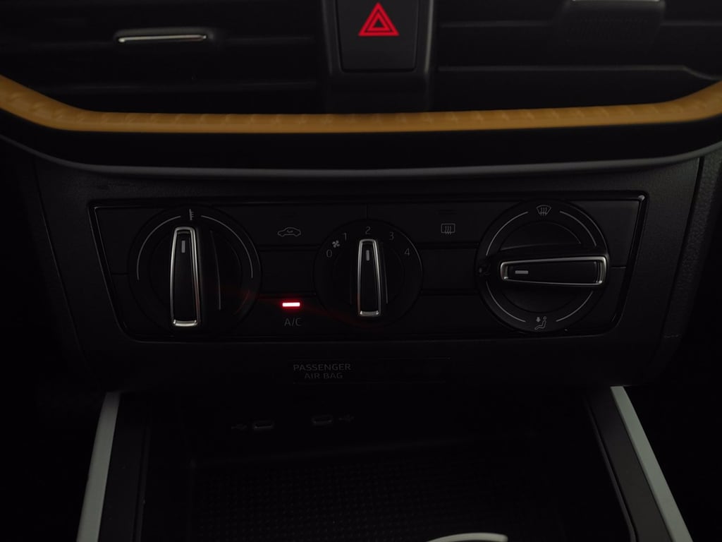 SEAT Arona 1.0 ecotsi 110cv style dsg