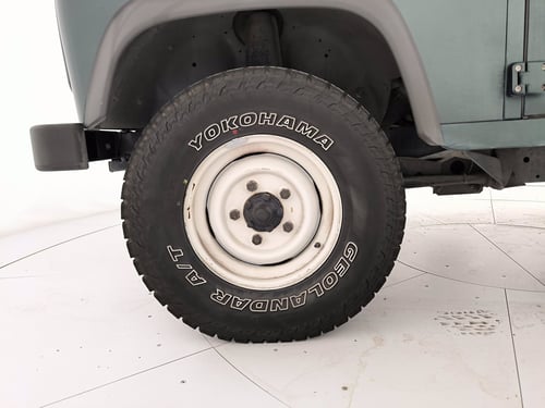 LAND ROVER Defender 90 2.4 td s sw