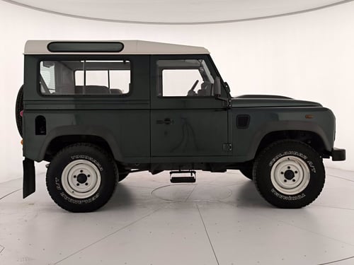 LAND ROVER Defender 90 2.4 td s sw