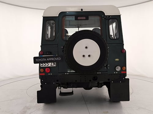 LAND ROVER Defender 90 2.4 td s sw