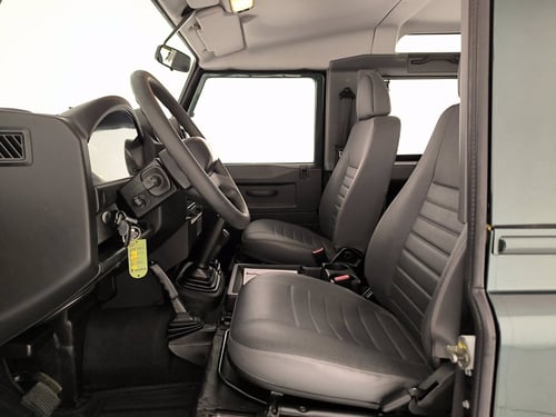 LAND ROVER Defender 90 2.4 td s sw