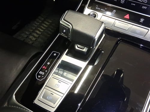 AUDI Q8 45 3.0 tdi mhev quattro tiptronic