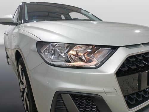 AUDI A1 sportback 25 1.0 tfsi s line edition s-tronic my20