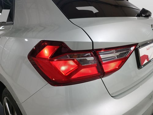 AUDI A1 sportback 25 1.0 tfsi s line edition s-tronic my20