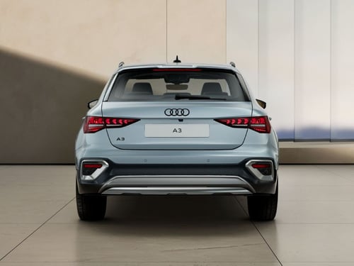 AUDI A3 allstreet e-Hybrid 150 kW S tronic Business Advanced