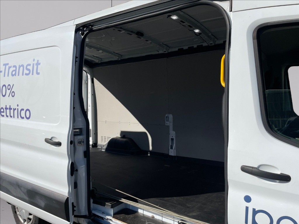 FORD E-Transit 350 L3 68kWh 184cv trend AZIENDALE *IVA ESCLUSA*
