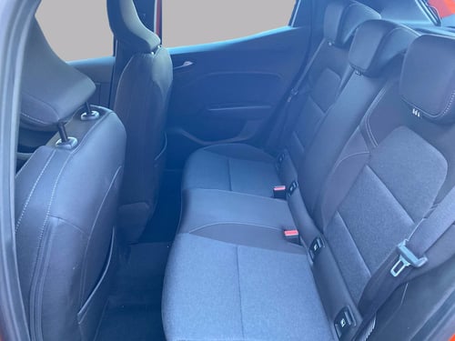 RENAULT Clio 1.6 e-tech full hybrid equilibre 145cv auto