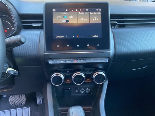 RENAULT Clio 1.6 e-tech full hybrid equilibre 145cv auto