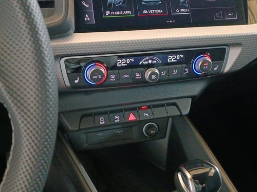 AUDI A1 sportback 25 1.0 tfsi s line edition s-tronic my20