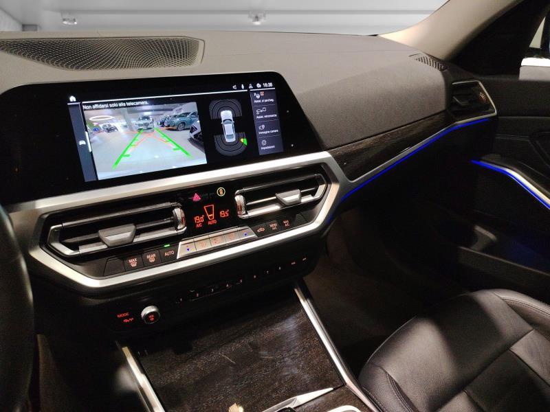 BMW 320d xdrive luxury auto